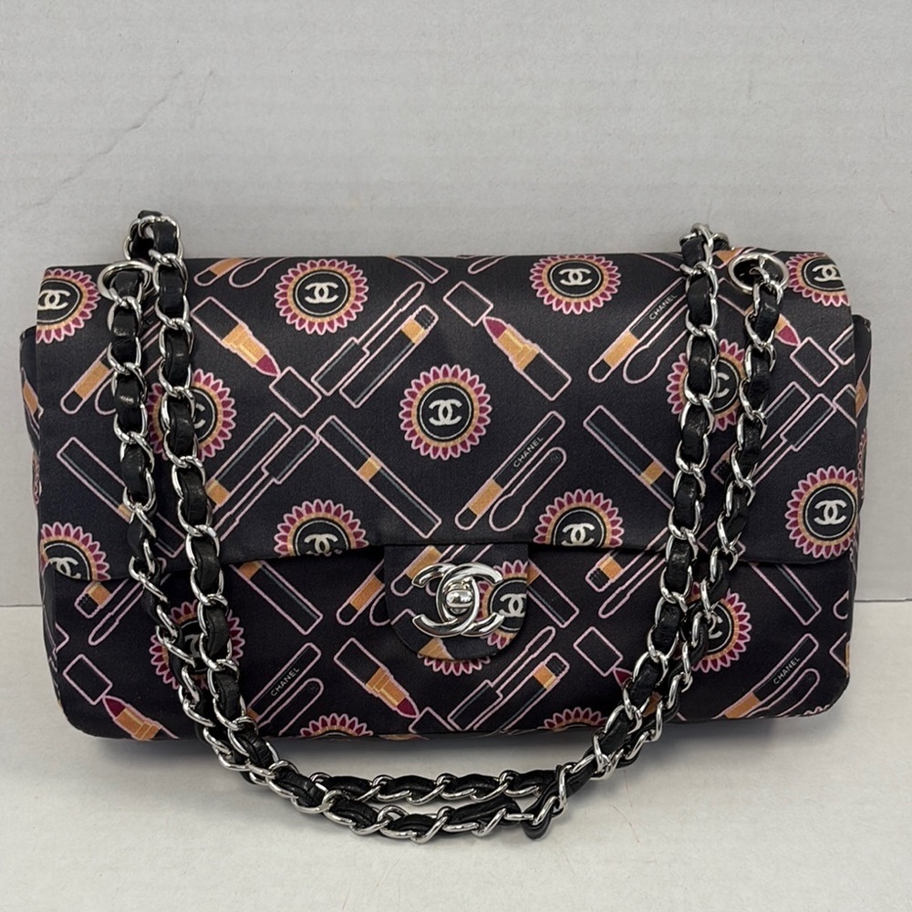 Chanel Lipstick Classic Flap bag